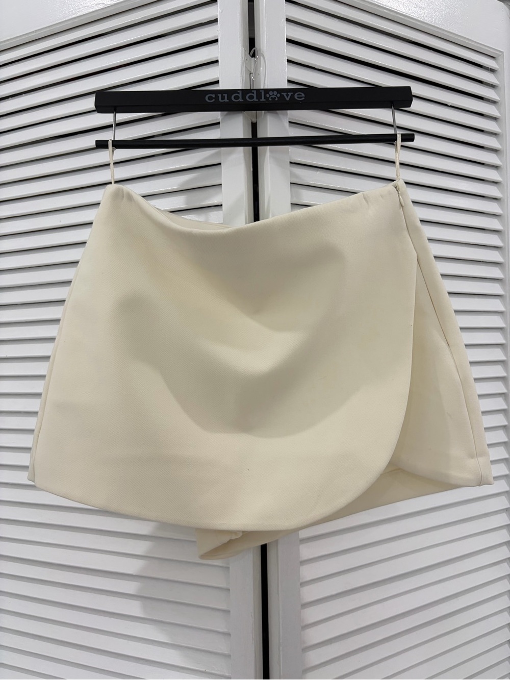 Zara Cream Tailored High-Waist Skort